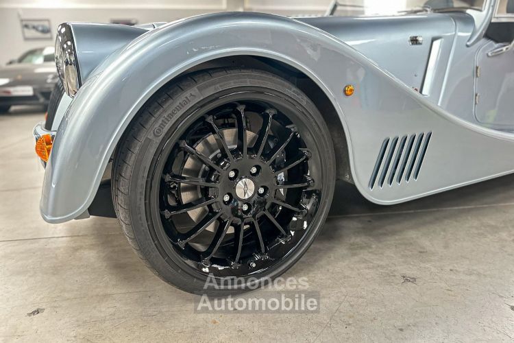 Morgan Plus Six 3.0 335 Ch Moonstone Liquide Chrome 1° MAIN FR TVA - <small></small> 107.500 € <small></small> - #31