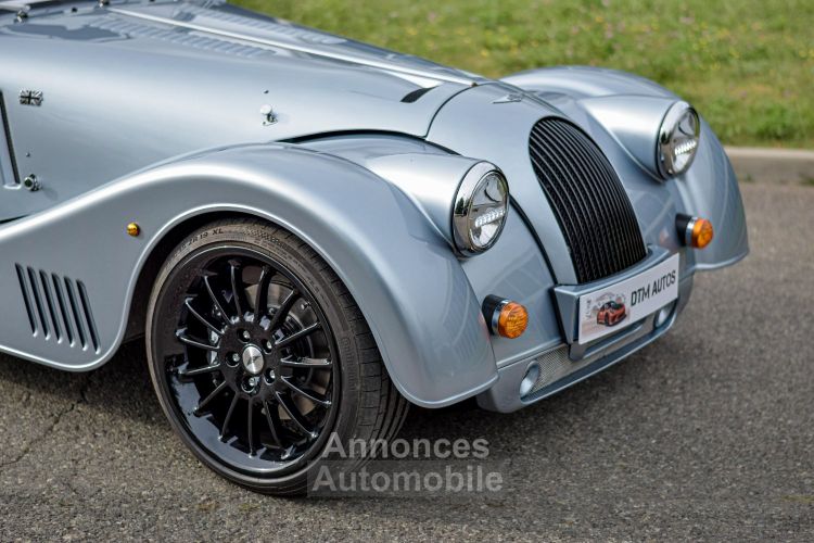 Morgan Plus Six 3.0 L 335 Ch Moonstone Liquide Chrome 1° MAIN TVA - <small></small> 122.500 € <small></small> - #15