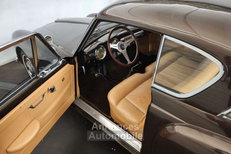 Nash Healey Le Mans coupé - <small></small> 69.900 € <small>TTC</small> - #20