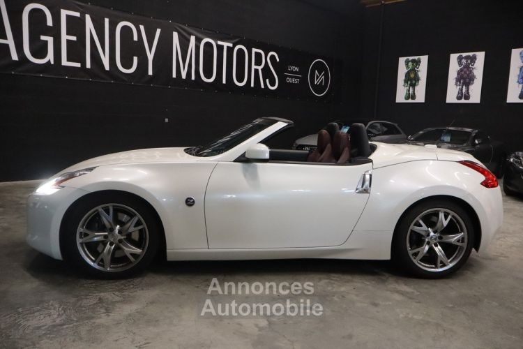 Nissan 370Z 3.7 l 328 ch V6 nacré - <small></small> 25.990 € <small>TTC</small> - #2