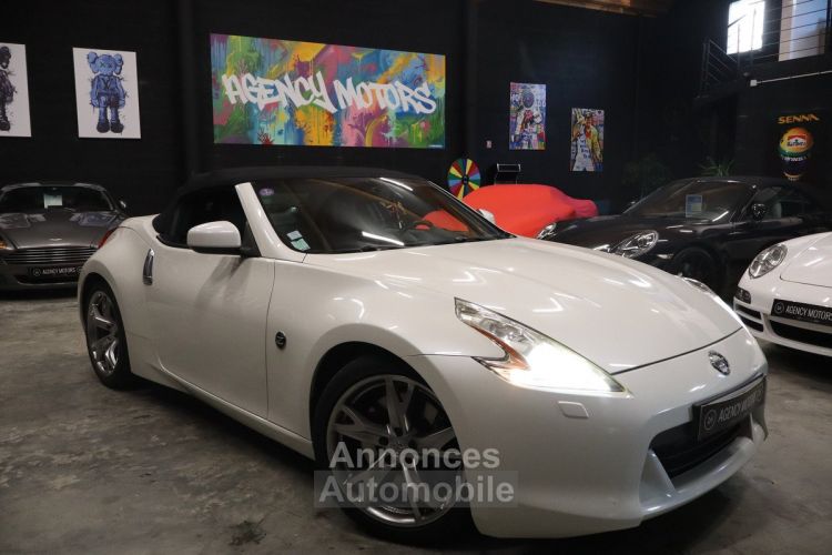 Nissan 370Z 3.7 l 328 ch V6 nacré - <small></small> 25.990 € <small>TTC</small> - #6