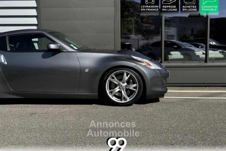 Nissan 370Z Coupé 3.7 V6 - 328 - BVA 2012 COUPE Pack PHASE 1 - <small></small> 29.990 € <small>TTC</small> - #29