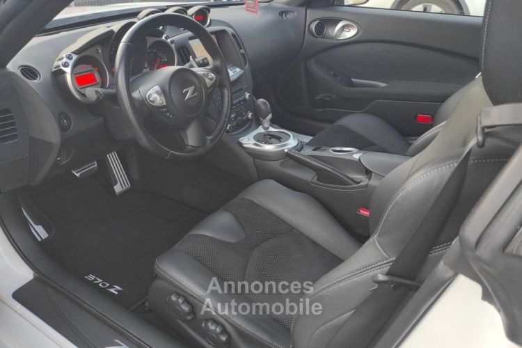 Nissan 370Z COUPE 3.7 V6 328 Ch Signatech , 2ème main Française - <small></small> 30.990 € <small>TTC</small> - #17