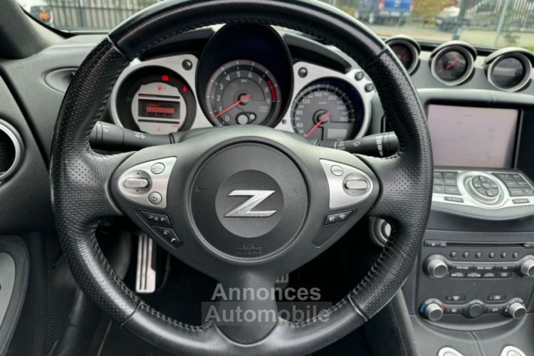 Nissan 370Z Roadster 3.7 V6 330CH PACK CAMERA DE RECUL + SIEGE VENTILE ET CHAUFFANT - <small></small> 34.500 € <small>TTC</small> - #17