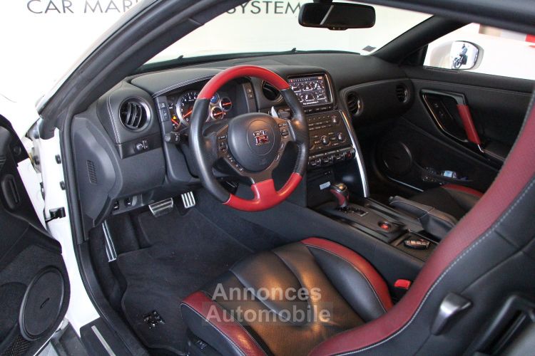 Nissan GT-R Black Edition 550 - <small>A partir de </small>890 EUR <small>/ mois</small> - #5