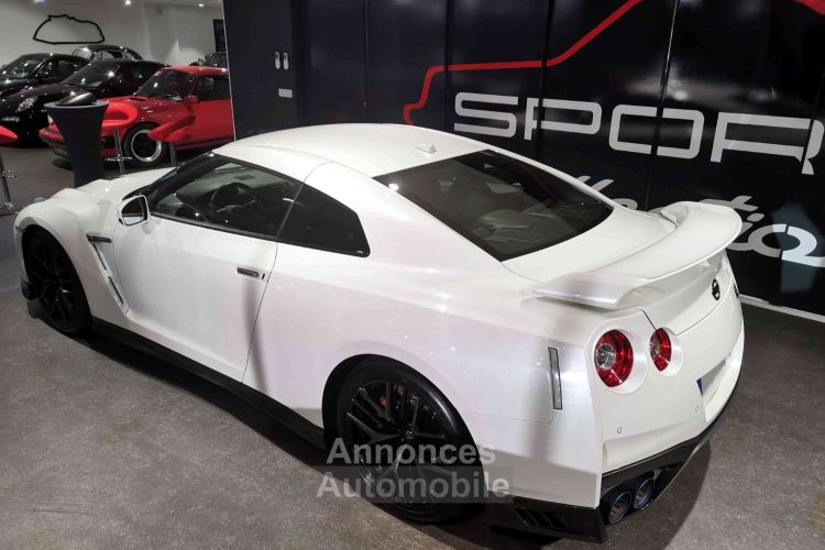 Nissan GT-R Gentleman Edition - <small></small> 121.900 € <small>TTC</small> - #10