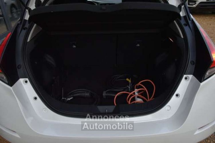 Nissan Leaf 40 kWh Tekna (EU6.2) - 360°CAMERA - AD CRUISE - LEDER - <small></small> 18.999 € <small>TTC</small> - #22