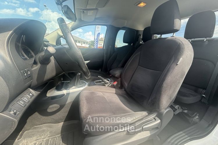 Nissan Navara 2.3 dCi 160ch King-Cab Acenta *TVA RECUP/TBE/SUIVI NISSAN/1ere main* - <small></small> 21.600 € <small>TTC</small> - #12