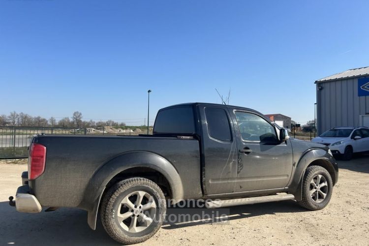 Nissan Navara 2.5 dCi 190 Double Cab XE - <small></small> 14.900 € <small>TTC</small> - #6