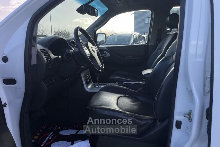 Nissan Navara 3.0 V6 DCI 231CH DOUBLE-CAB BVA - <small></small> 20.990 € <small>TTC</small> - #3