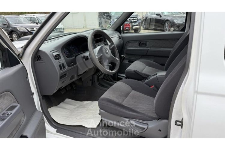 Nissan NP300 NAVARA Pick Up King Cab 2.5 dCi 4x4 XE - <small></small> 14.989 € <small>TTC</small> - #12