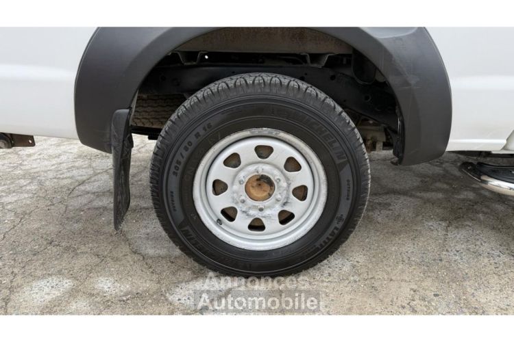 Nissan NP300 NAVARA Pick Up King Cab 2.5 dCi 4x4 XE - <small></small> 14.989 € <small>TTC</small> - #27