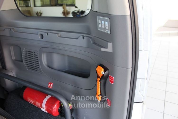 Nissan NV200 E-NV200 FOURGON 4P ELECTRIQUE VISIA - <small></small> 17.600 € <small>TTC</small> - #15