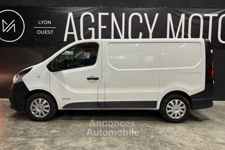 Nissan NV300 2.0 l dci 145 ch Fourgon Prix Hors Taxe TVA RECUPERABLE 280EHT/MOIS - <small></small> 19.000 € <small>TTC</small> - #2