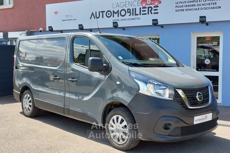 Nissan NV300 FOURGON L1H1 2T8 2.0 DCI 120 BVM 1ERE MAIN - <small></small> 22.490 € <small>TTC</small> - #1