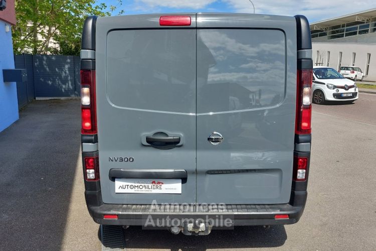 Nissan NV300 FOURGON L1H1 2T8 2.0 DCI 120 BVM 1ERE MAIN - <small></small> 22.490 € <small>TTC</small> - #6