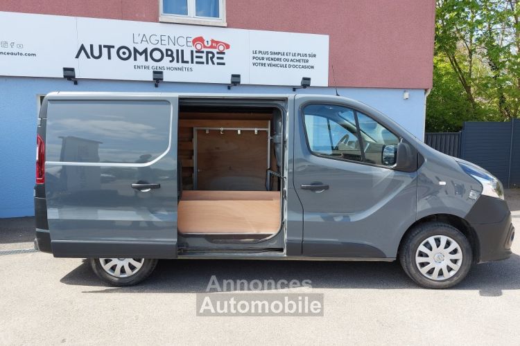 Nissan NV300 FOURGON L1H1 2T8 2.0 DCI 120 BVM 1ERE MAIN - <small></small> 22.490 € <small>TTC</small> - #8