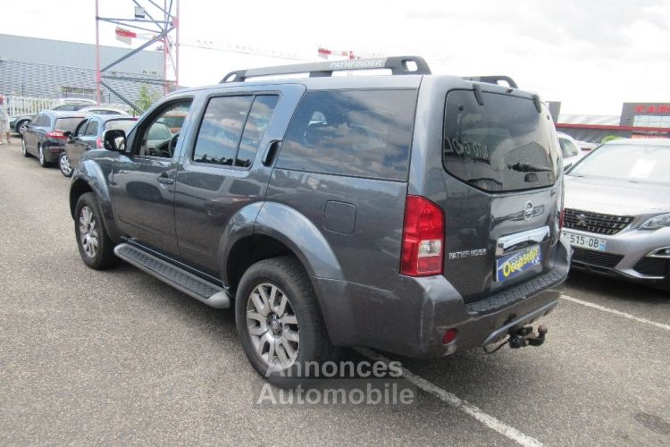 Nissan Pathfinder 2.5 dCi 190 7pl XE - <small></small> 11.990 € <small>TTC</small> - #6