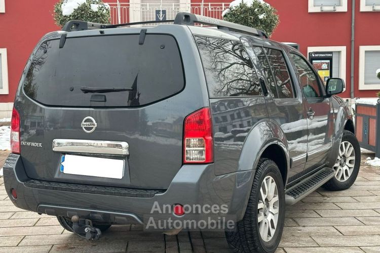 Nissan Pathfinder v6 3.0 dci 7 places - <small></small> 17.990 € <small>TTC</small> - #4