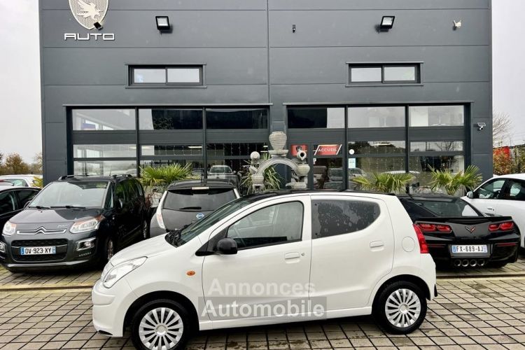 Nissan Pixo (UA0) 1.0 (68Ch) - <small></small> 5.490 € <small>TTC</small> - #1