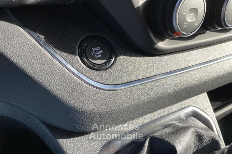 Nissan Primastar 37 492 HT COMBI L2H1 2.0 DCI 170 S&S DCT N-CONNECTA 8PL GARANTIE 5 ANS - <small></small> 41.900 € <small></small> - #39
