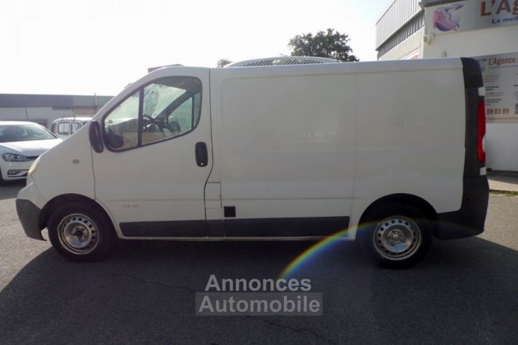 Nissan Primastar FOURGON L2H1 2t9 2.0 dCi 115 FAP VISIA EURO 5 2012 - <small></small> 10.990 € <small>TTC</small> - #2