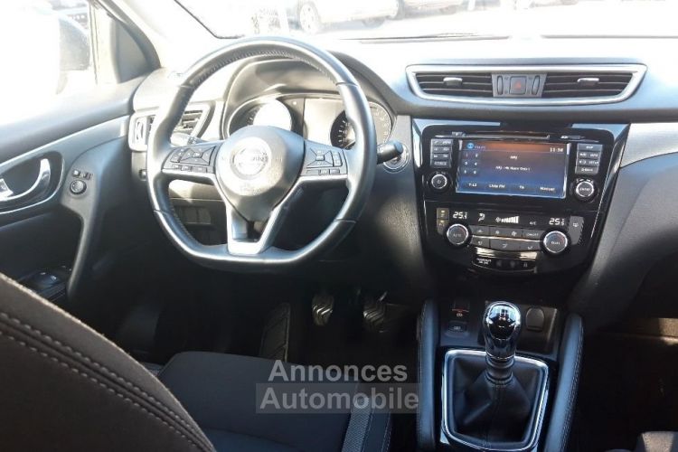 Nissan Qashqai 1.2 DIG-T 115CH N-CONNECTA - <small></small> 15.490 € <small>TTC</small> - #8