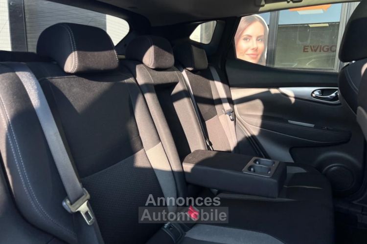 Nissan Qashqai 1.2 DIGT 115CH N-CONNECTA CAMERA DE RECUL + TOIT PANORAMIQUE - <small></small> 14.775 € <small>TTC</small> - #14