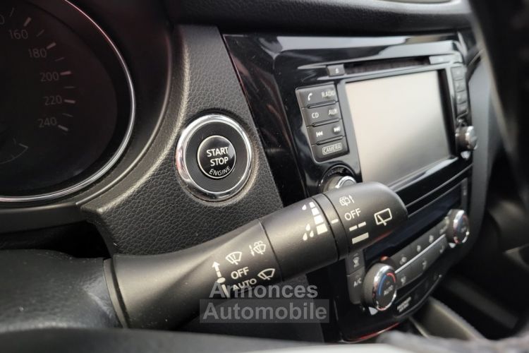 Nissan Qashqai 1.5 DCI 110 CONNECT EDITION + ATTELAGE - <small></small> 9.690 € <small>TTC</small> - #25