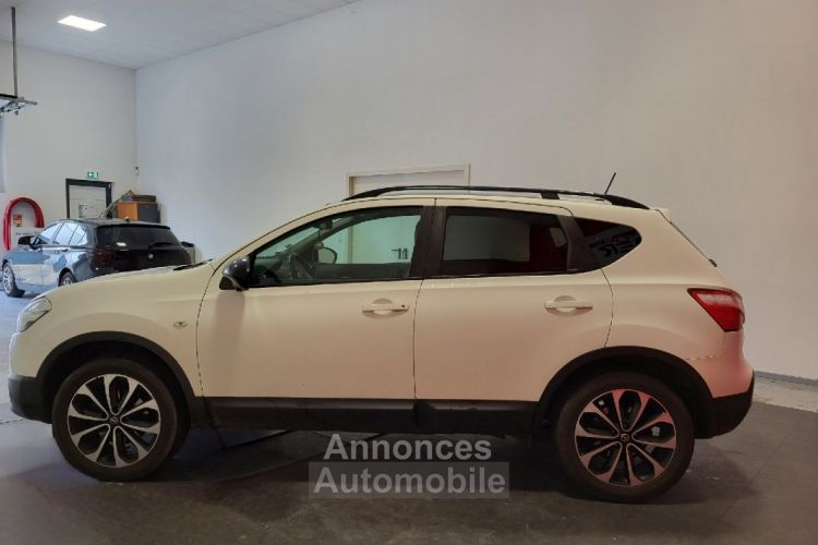 Nissan Qashqai 1.5 DCI 110 N-CONNECTA + ATTELAGE + CAMERA + TOIT PANO - <small></small> 7.590 € <small>TTC</small> - #4