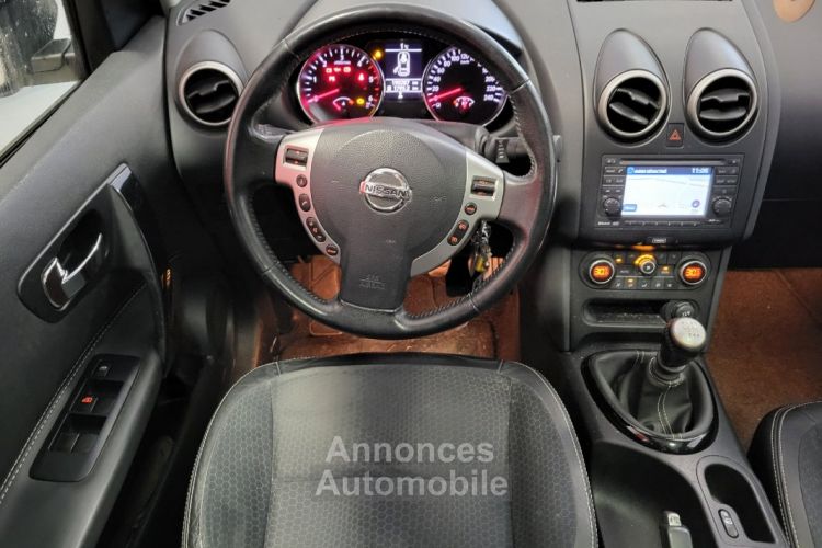 Nissan Qashqai 1.5 DCI 110 N-CONNECTA + ATTELAGE + CAMERA + TOIT PANO - <small></small> 7.590 € <small>TTC</small> - #14