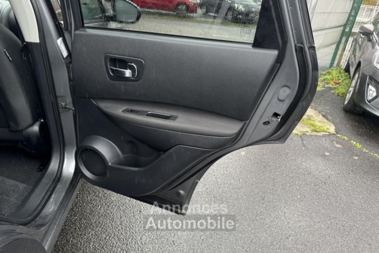 Nissan Qashqai 1.5 dCi FAP - 110 Connect Edition Gps + Camera AR + Toit panoramique - <small></small> 8.990 € <small>TTC</small> - #15