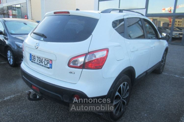 Nissan Qashqai 1.6 dCi 130 Stop/Start All-Mode 4x4-i Connect Edition - <small></small> 7.490 € <small>TTC</small> - #4