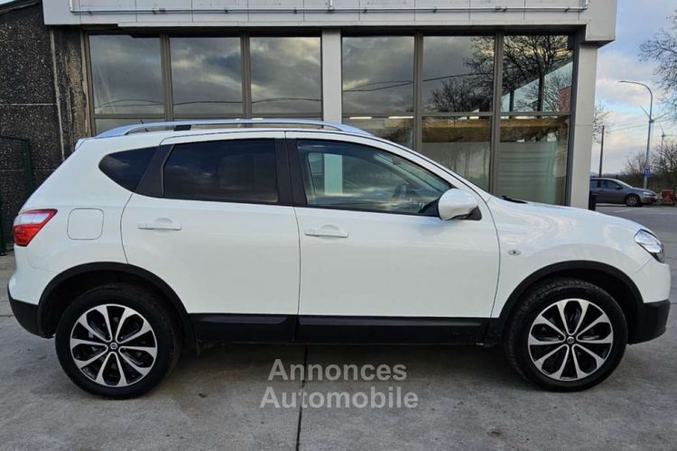 Nissan Qashqai 1.6 dCi 2WD Executive+18'' ISS Garantie - <small></small> 8.950 € <small>TTC</small> - #4