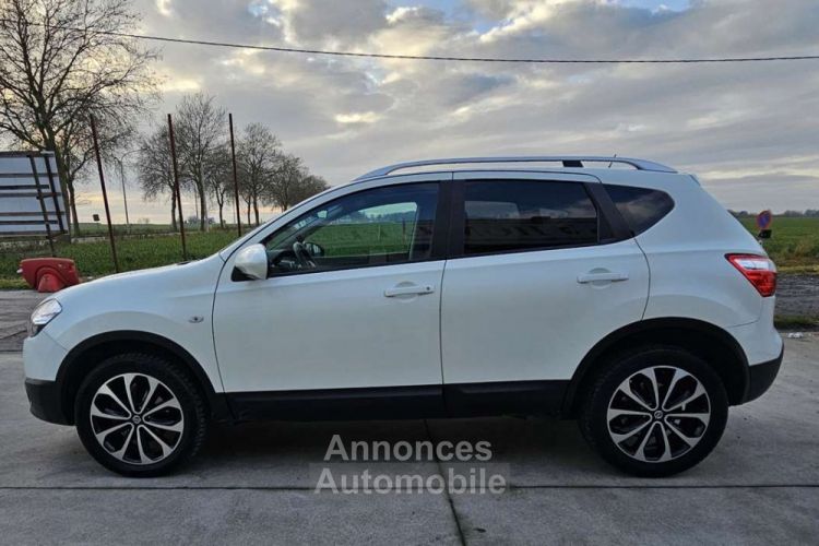 Nissan Qashqai 1.6 dCi 2WD Executive+18'' ISS Garantie - <small></small> 8.950 € <small>TTC</small> - #9