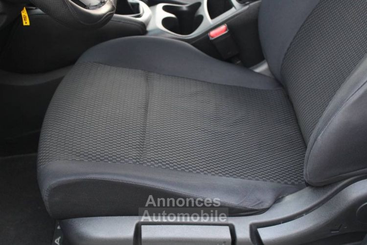 Nissan Qashqai PUREDRIVE 4X2 1.5L DCI 110CV BTE 6VT PACK SPORT/CONNECT 2015 PARFAIT ETAT GTIE 6 MOIS MOT/BT - <small></small> 13.990 € <small>TTC</small> - #15