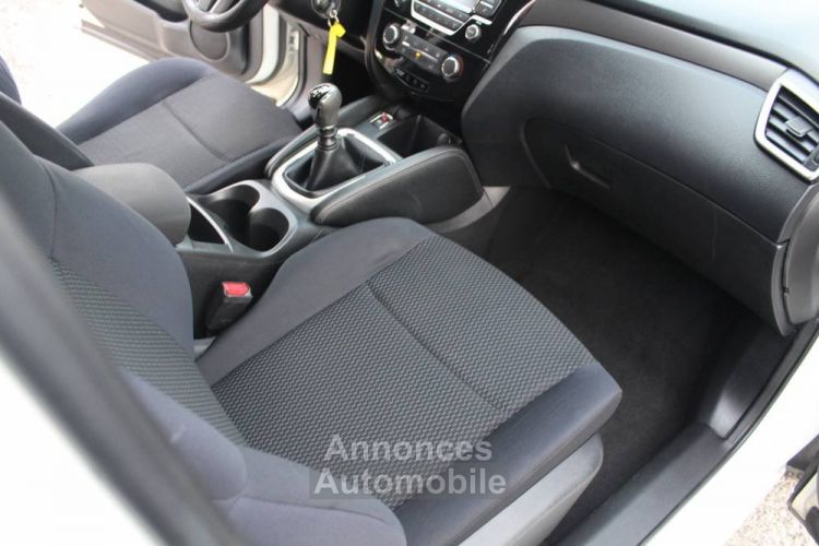 Nissan Qashqai PUREDRIVE 4X2 1.5L DCI 110CV BTE 6VT PACK SPORT/CONNECT 2015 PARFAIT ETAT GTIE 6 MOIS MOT/BT - <small></small> 13.990 € <small>TTC</small> - #20