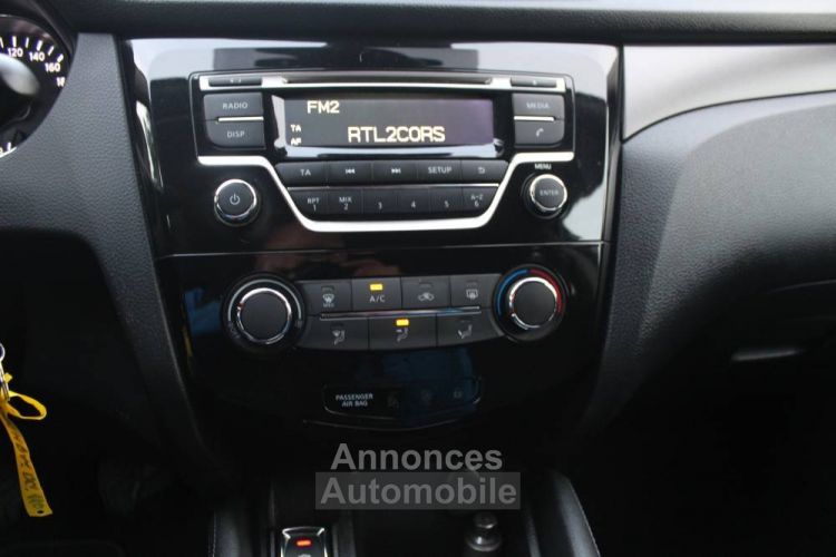 Nissan Qashqai PUREDRIVE 4X2 1.5L DCI 110CV BTE 6VT PACK SPORT/CONNECT 2015 PARFAIT ETAT GTIE 6 MOIS MOT/BT - <small></small> 13.990 € <small>TTC</small> - #41