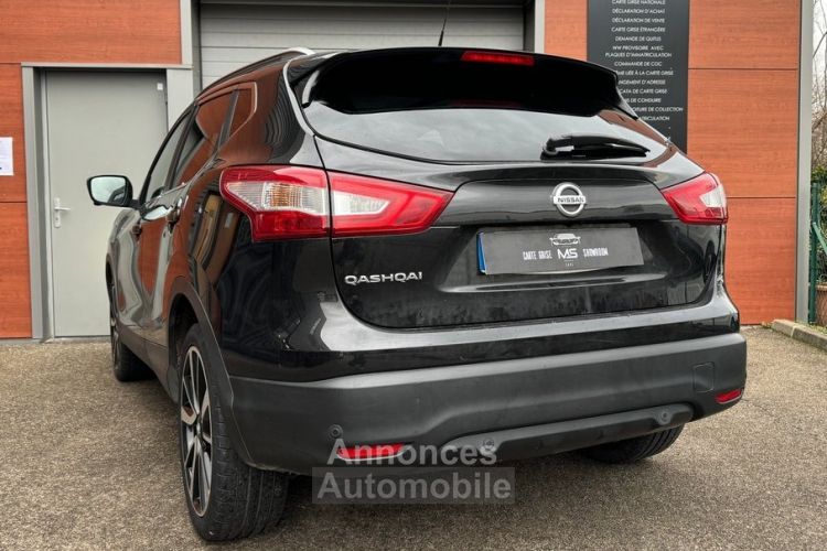 Nissan Qashqai TEKNA 1.6 DIG-T 163 ch BVM6 08/2015 - <small></small> 12.490 € <small>TTC</small> - #2