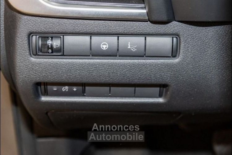 Nissan X-Trail  IV E-POWER 204 N-CONNECTA 5PL   / 02/2013 - <small></small> 35.890 € <small>TTC</small> - #11