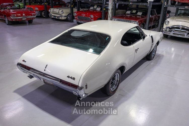 Oldsmobile 442 - <small></small> 59.200 € <small>TTC</small> - #9