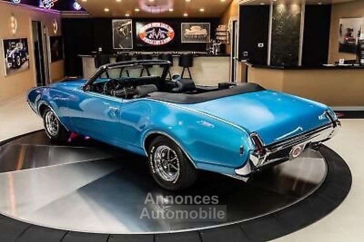 Oldsmobile 442 - <small></small> 111.300 € <small>TTC</small> - #18