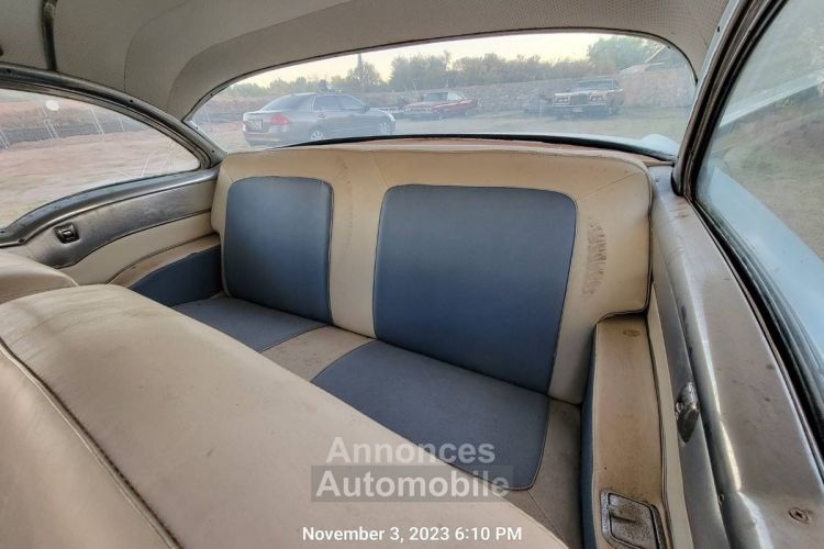 Oldsmobile 88 2dr hardtop  - <small></small> 23.400 € <small>TTC</small> - #23