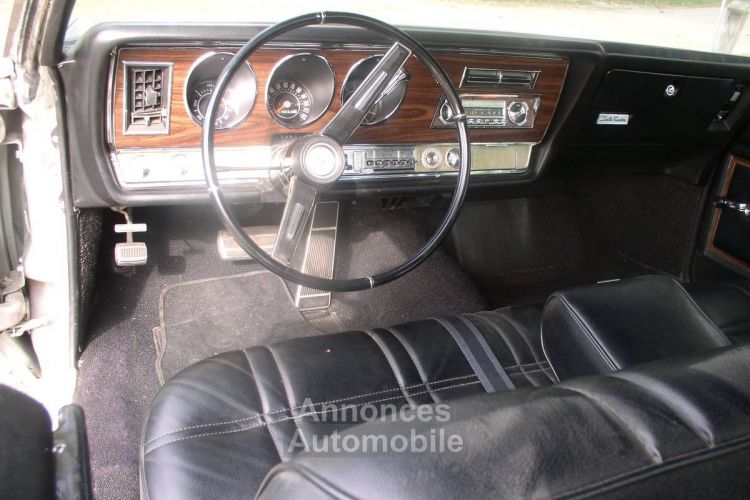 Oldsmobile 88 Delta  - <small></small> 17.000 € <small>TTC</small> - #12