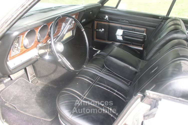 Oldsmobile 88 Delta  - <small></small> 17.000 € <small>TTC</small> - #16