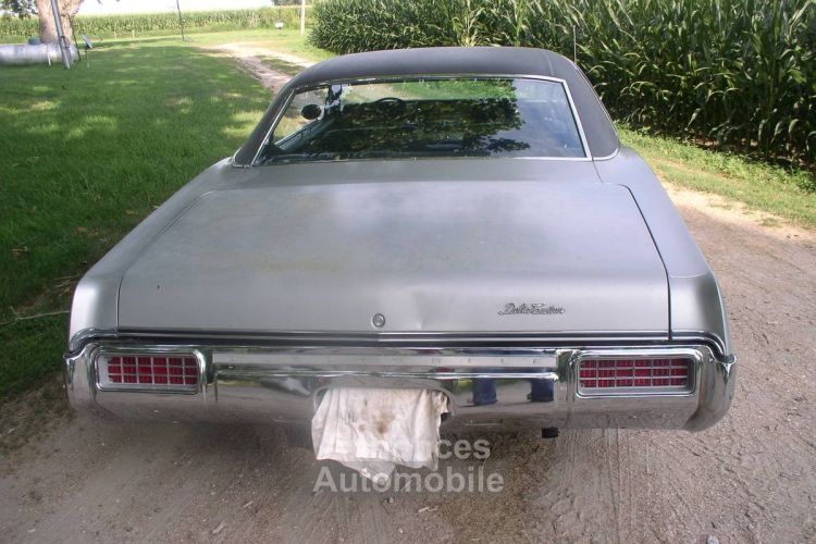 Oldsmobile 88 Delta  - <small></small> 17.000 € <small>TTC</small> - #20