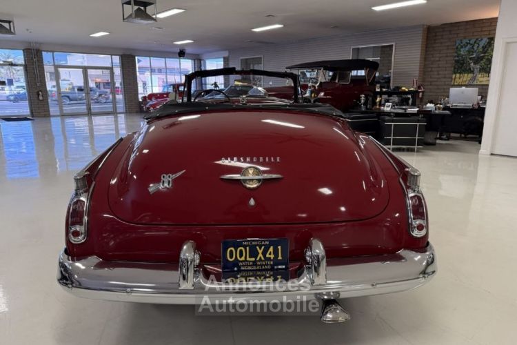 Oldsmobile 88 Rocket Futuramic Convertible  - <small></small> 69.300 € <small>TTC</small> - #33