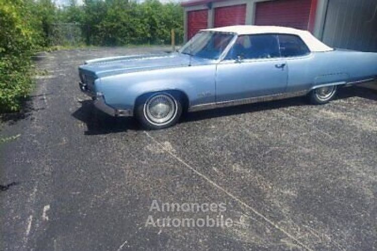 Oldsmobile 98 - <small></small> 36.000 € <small>TTC</small> - #1