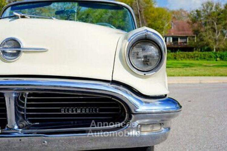 Oldsmobile 98 Ninety-Eight  - <small></small> 84.000 € <small>TTC</small> - #11