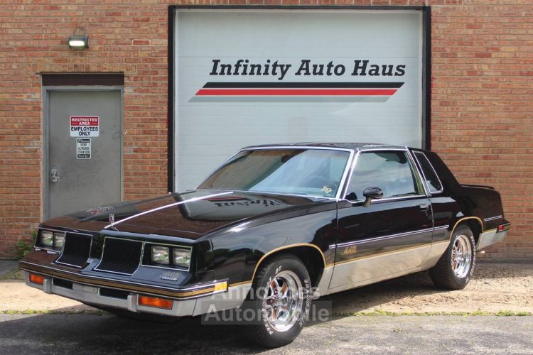 Oldsmobile Cutlass salon  - <small></small> 32.500 € <small>TTC</small> - #23